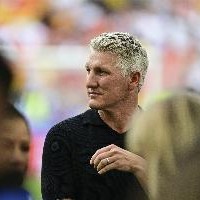 壹号娱乐-德媒：德丙黑马淘汰勒沃库森，主帅邀施魏因斯泰格一起狂欢至天明